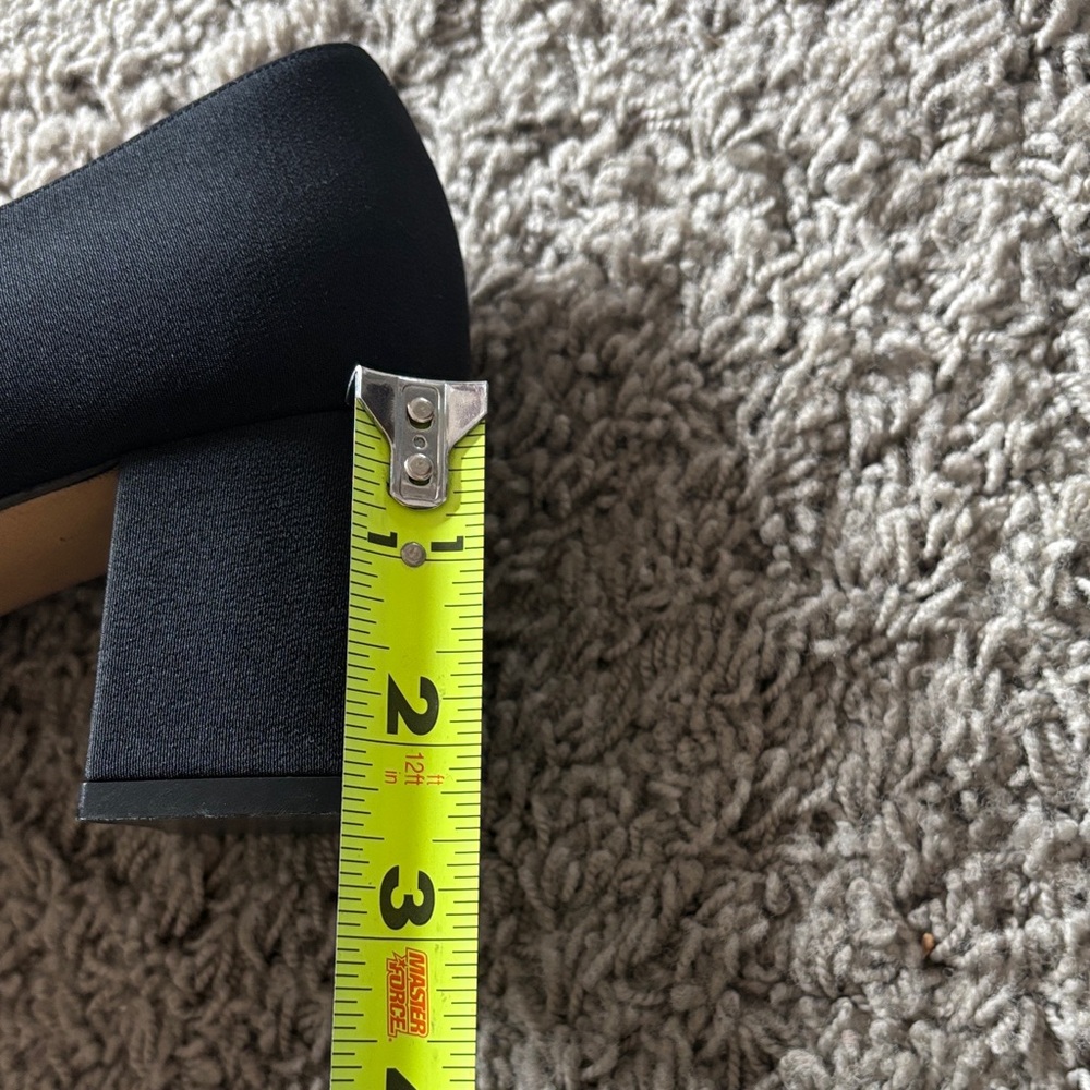 Anne Klein Black Square-Toe Mid Block Heel Pumps - Picture 4 of 13